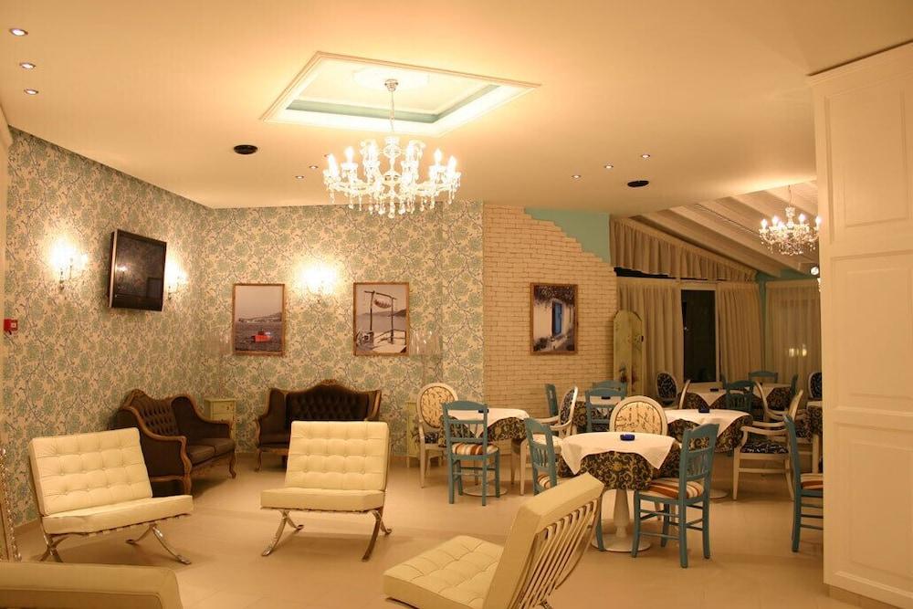 Panorama Hotel Koukounaries Buitenkant foto