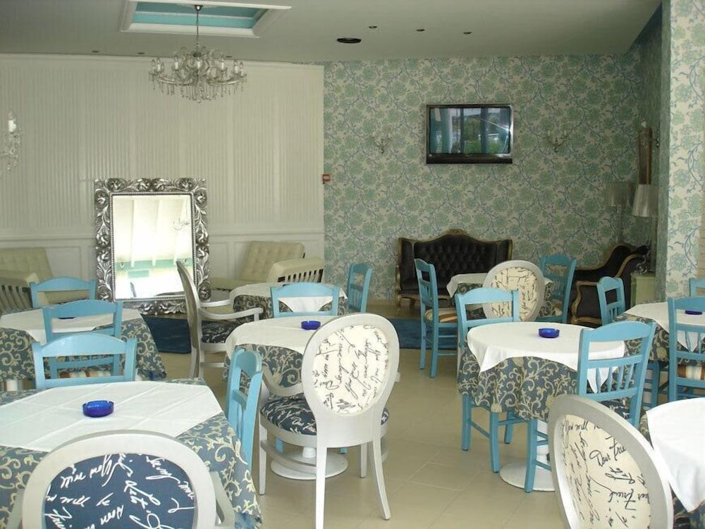 Panorama Hotel Koukounaries Buitenkant foto